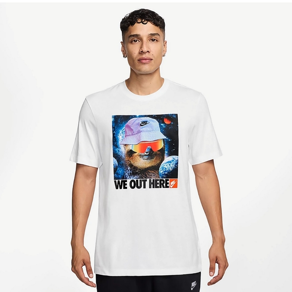 NWT Nike men's shirt, size medium